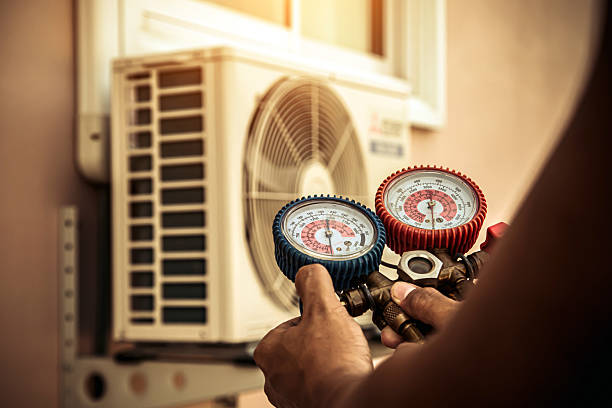Professional Hvac technician working in Mount Airy, MD